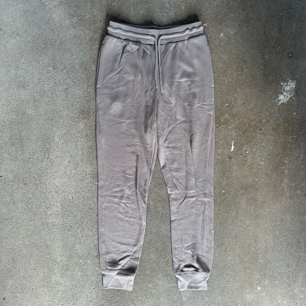 Aritzia Sunday Best Baby Waffle Jogger Rocky Grey Size XS, See Photos For Color - Picture 7 of 12